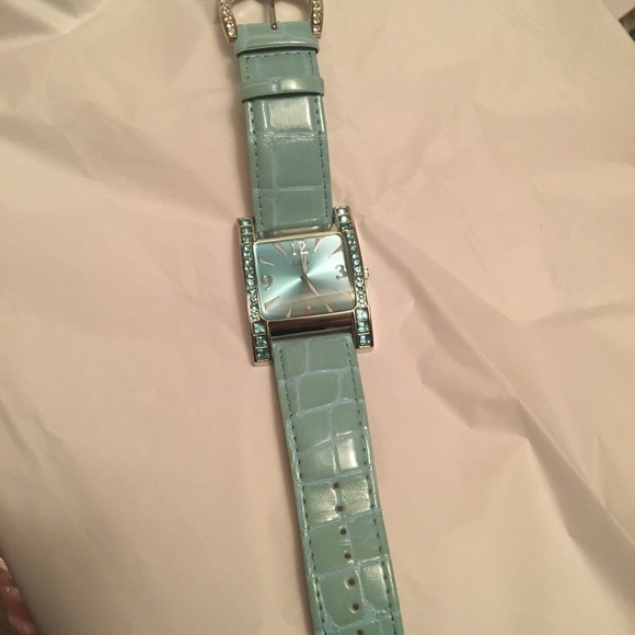 Time for two. - Picture 2 of 10